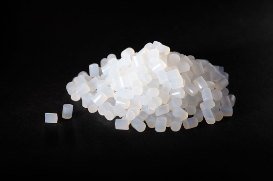 High Recyclability TPR Granules Waterproof TPR Rubber Material GP410 Easy Processing